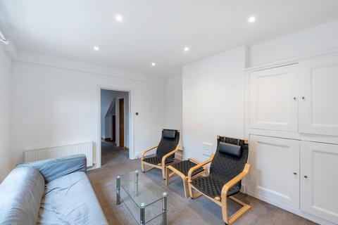 4 bedroom maisonette to rent, Strickland Row, Wandsworth Common SW18