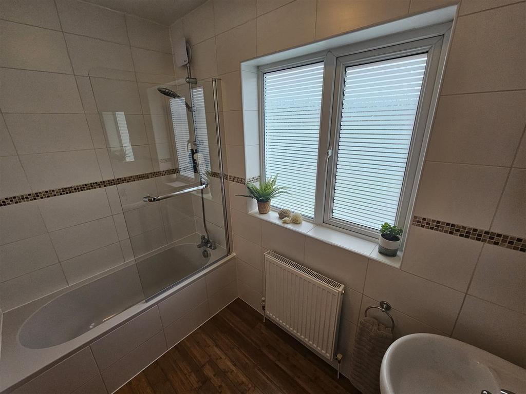 Bathroom W.C.