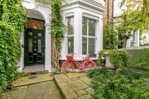 5 bedroom semi-detached house for sale, Ramsden Road, SW12