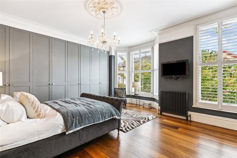 5 bedroom semi-detached house for sale, Ramsden Road, SW12