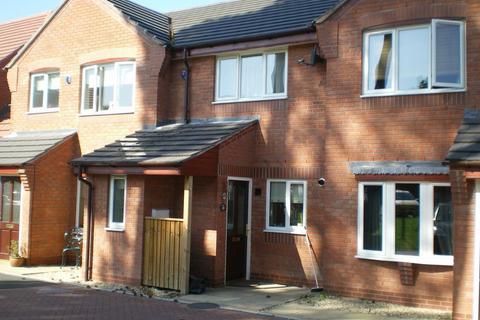 2 bedroom terraced house to rent, Hollyhurst Drive, Wordsley