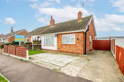 2 bedroom semi-detached house for sale, Eastern Close, Caister-On-Sea