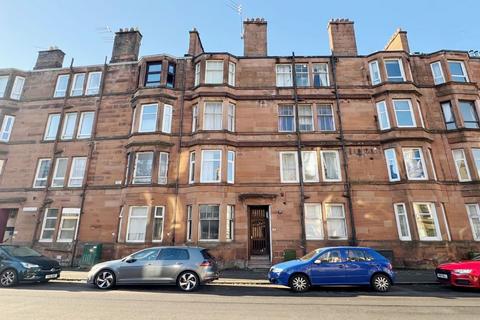 1 bedroom flat for sale, Newlands Road, Flat 2-1, Cathcart, Glasgow G44