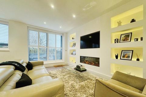 1 bedroom flat to rent, Wilmslow Road, Didsbury, M20