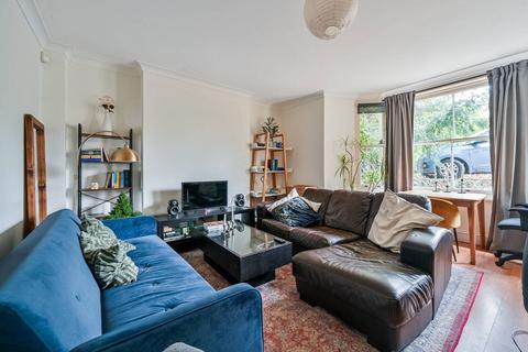 2 bedroom flat to rent, Wickham Road, Brockley, London, SE4