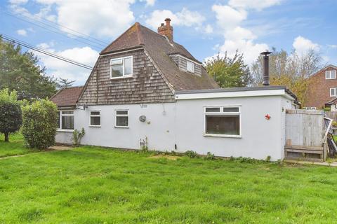 2 bedroom detached house for sale, Third Avenue, Chichester, West Sussex