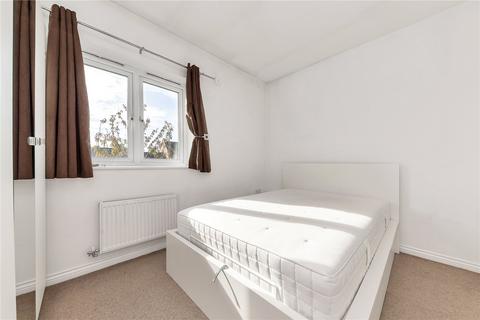 19 Chambers Drive, Cambridge, CB4 2GP