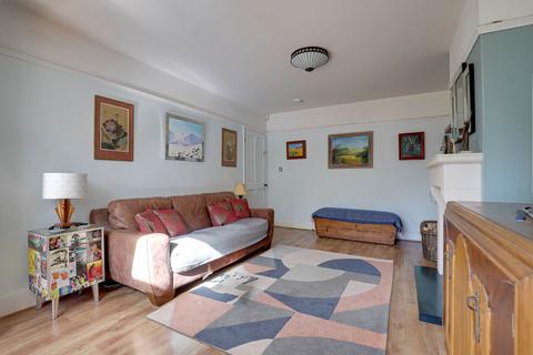 33 Matlock Road, Caversham, Reading, RG4 7BP