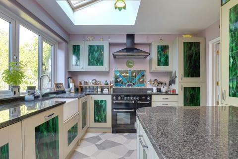 33 Matlock Road, Caversham, Reading, RG4 7BP