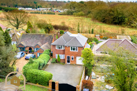 4 bedroom detached house for sale, Wexham Street, Slough, Berkshire, SL3