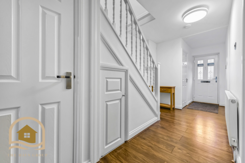 4 bedroom detached house for sale, Wexham Street, Slough, Berkshire, SL3