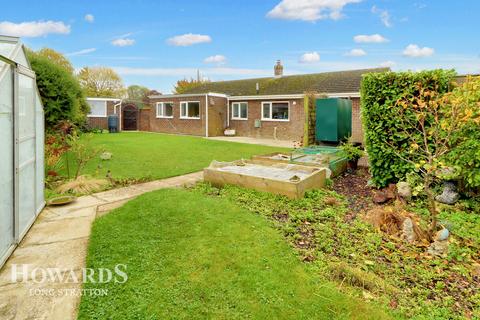 4 bedroom detached bungalow for sale, High Green, Great Moulton