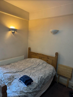 1 bedroom in a house share to rent, Willingdon Road, London N22