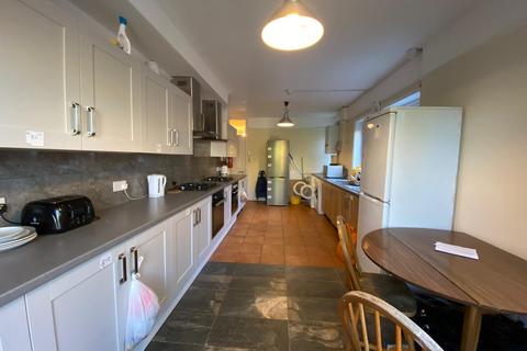 1 bedroom in a house share to rent, Willingdon Road, London N22