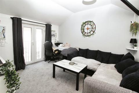 2 bedroom flat for sale, Glencathara Road, West Sussex PO21