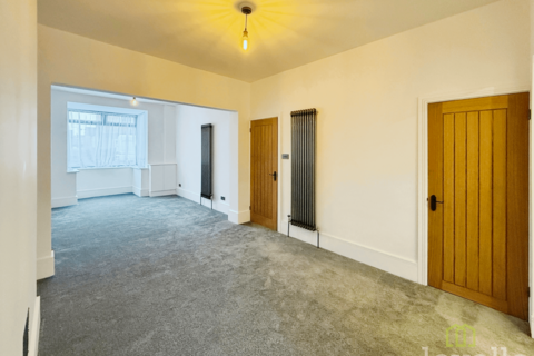 3 bedroom semi-detached house for sale, Fawcett Street, Gainsborough DN21