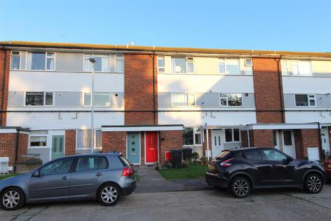 2 bedroom maisonette for sale, Magdalen Court, Broadstairs