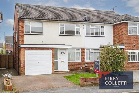 3 bedroom detached house for sale, Ranworth Avenue, Hoddesdon, Hertfordshire