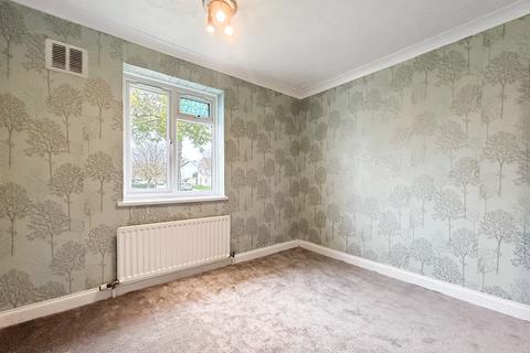 13 Teynham Green, Gillingham, ME8 6NZ