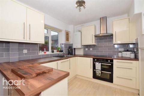 1 bedroom flat to rent, Stevens Road, Aylesford