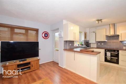 1 bedroom flat to rent, Stevens Road, Aylesford