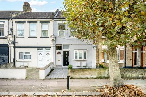 2 bedroom maisonette for sale, Roundwood Road, London NW10