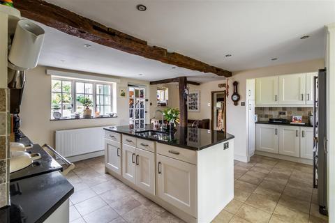 5 bedroom detached house for sale, Selsey Road, Donnington, Chichester