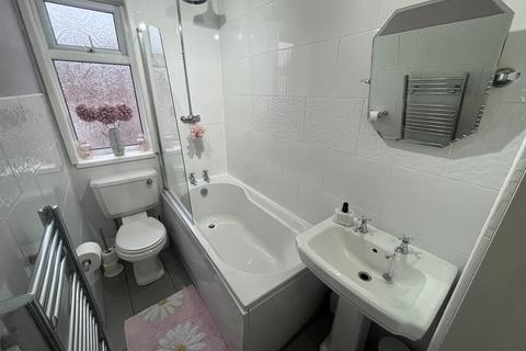 2 bedroom terraced house for sale, Florence Avenue, Bolton, BL1