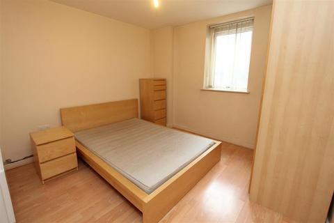 2 bedroom flat to rent, Aspect 14, Elmwood Lane