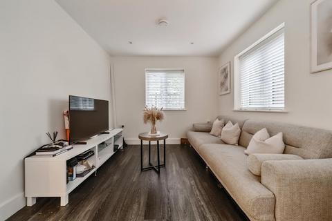 1 bedroom apartment to rent, Windsor,  Berkshire,  SL4