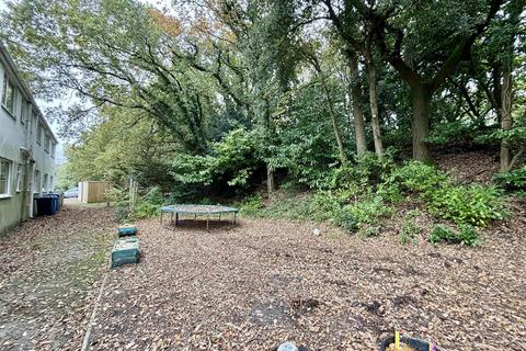 131 Allens Road, Upton, Poole, BH16 5BX