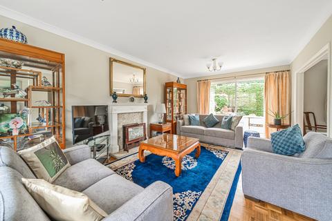 Heathlands Castle Road, Woking, GU21 4EU
