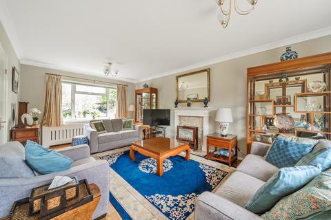 Heathlands Castle Road, Woking, GU21 4EU