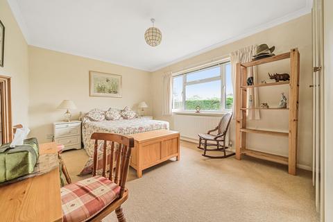 Heathlands Castle Road, Woking, GU21 4EU