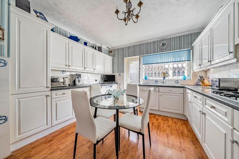 62a Watling Street, Rochester, ME2 3NY
