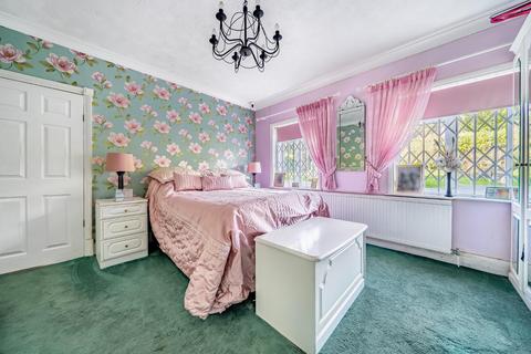 62a Watling Street, Rochester, ME2 3NY