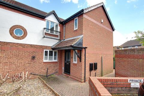 3 bedroom house to rent, Colleridge Grove, Beverley, East Riding of Yorkshire, UK, HU17