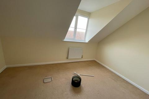 3 bedroom end of terrace house to rent, Camomile Close, Downham Market PE38