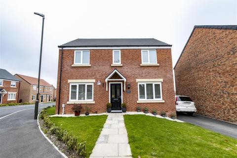 4 bedroom detached house for sale, Opal Street, Hasland, Chesterfield