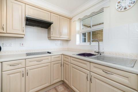 1 bedroom flat for sale, Horn Lane, London W3