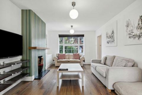 4 bedroom semi-detached house for sale, Alwyn Gardens, London W3