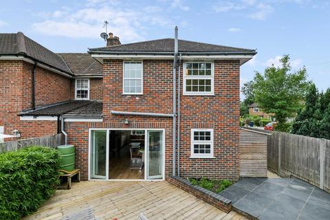 15 Alwyn Gardens, London, W3 0JH