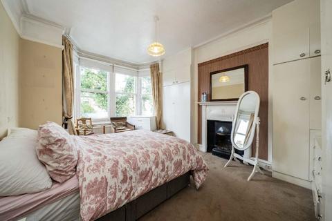 3 bedroom terraced house for sale, Summerlands Avenue, London W3