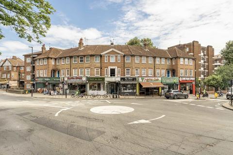 3 bedroom maisonette for sale, Central Parade, London W3