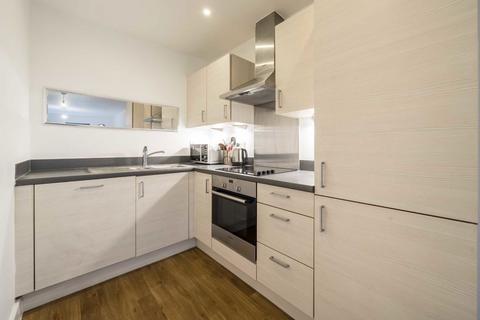 1 bedroom flat for sale, Uxbridge Road, London W3