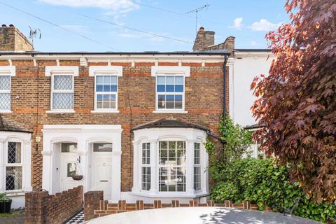 3 bedroom terraced house for sale, Gloucester Road, London W3