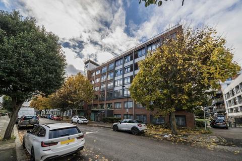 1 bedroom flat to rent, Larden Road, London W3