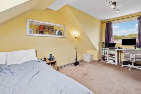 4 bedroom terraced house for sale, Princes Avenue, London W3