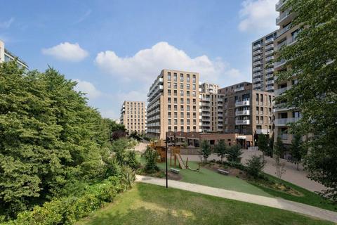 1 bedroom flat for sale, Lakeside Drive, London NW10