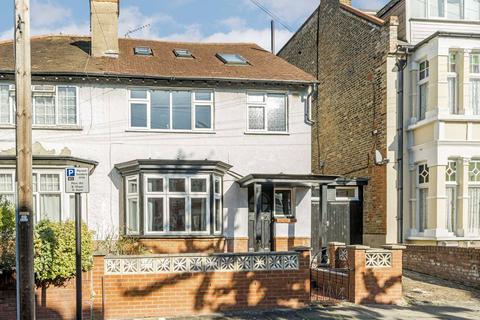 4 bedroom semi-detached house for sale, Nemoure Road, London W3